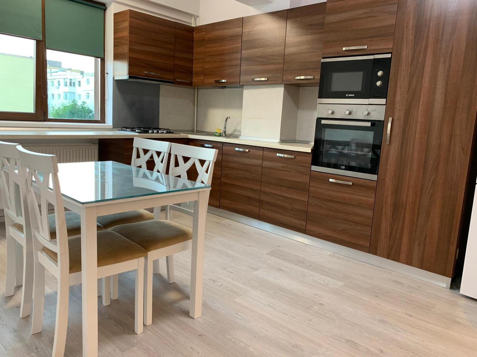 Studios & Apartments Palas By Glam Apartments Jászvásár Kültér fotó